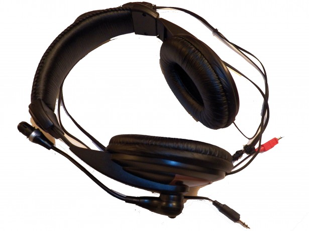/user_files/supporting_documents/headphones_2.jpg